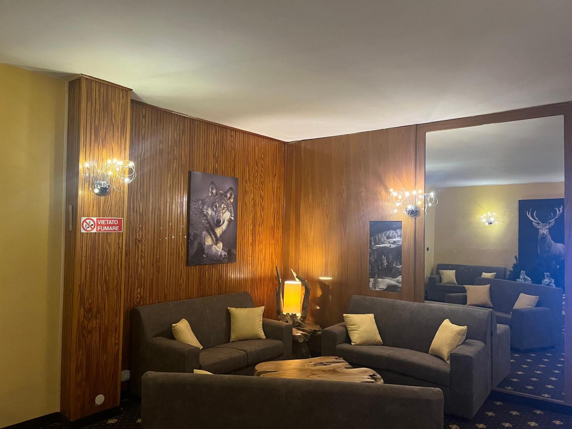 Hotel Splendid Oulx Exterior foto